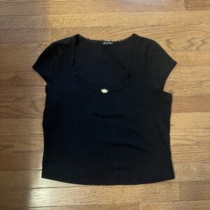 Wild fable partial sleeve black with white rosebud top, XL, K